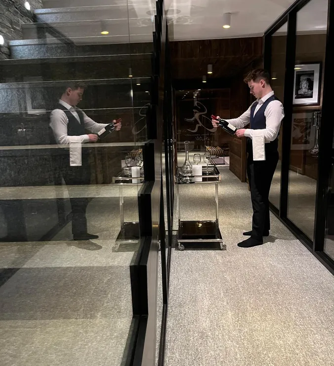 Sommelier